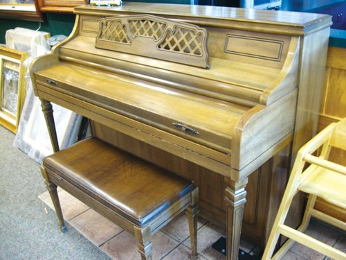 Property photo 24 - Anchor Room Christian Bookstore Final Liquidation Auction